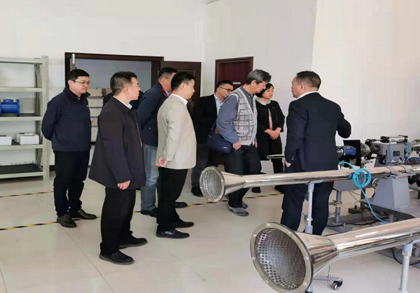 国家流量仪表评价计量测试联盟主席张涛教授一行调研巅峰国际